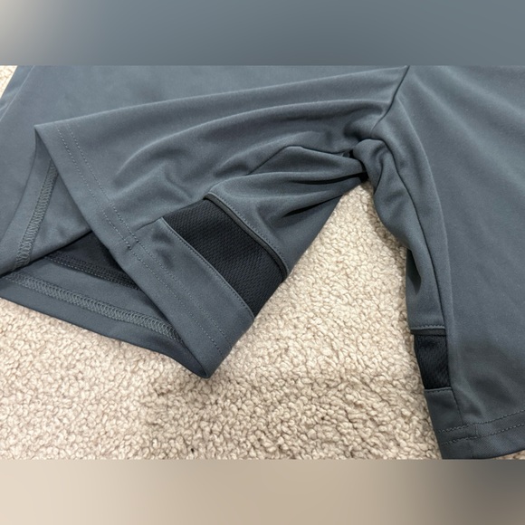 Men Nike Dri-Fit Charcoal Performance Shorts - Picture 2 of 5